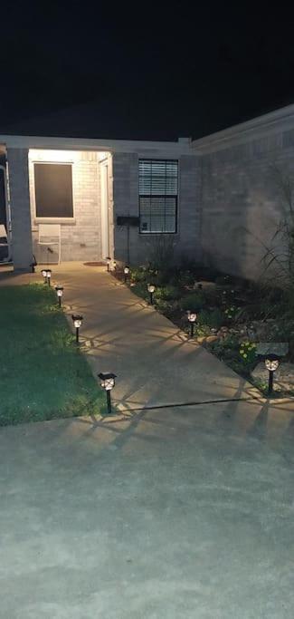 Villa Relax And Unwind Bryan Exterior foto